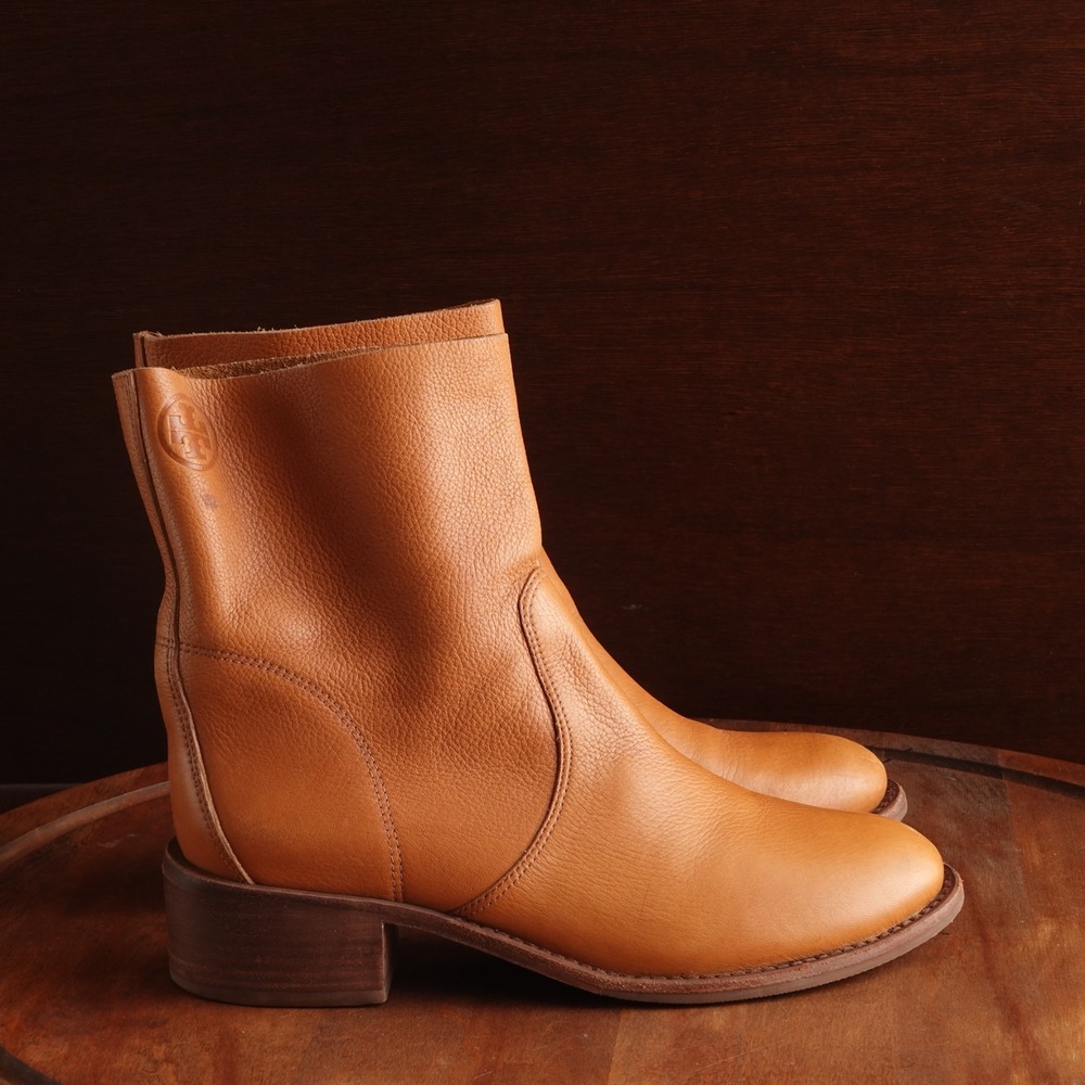 Tory Burch Boots Womens SZ 8M Brown Siena Leather Minimalist Equestrian Western